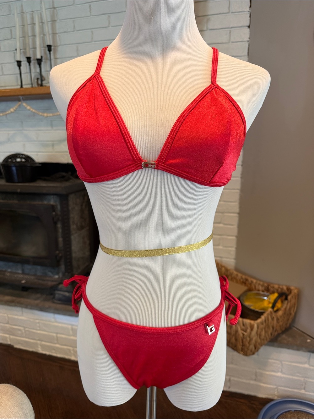 Vintage Y2K Guess Shimmer Red Triangle Top Bikini Set